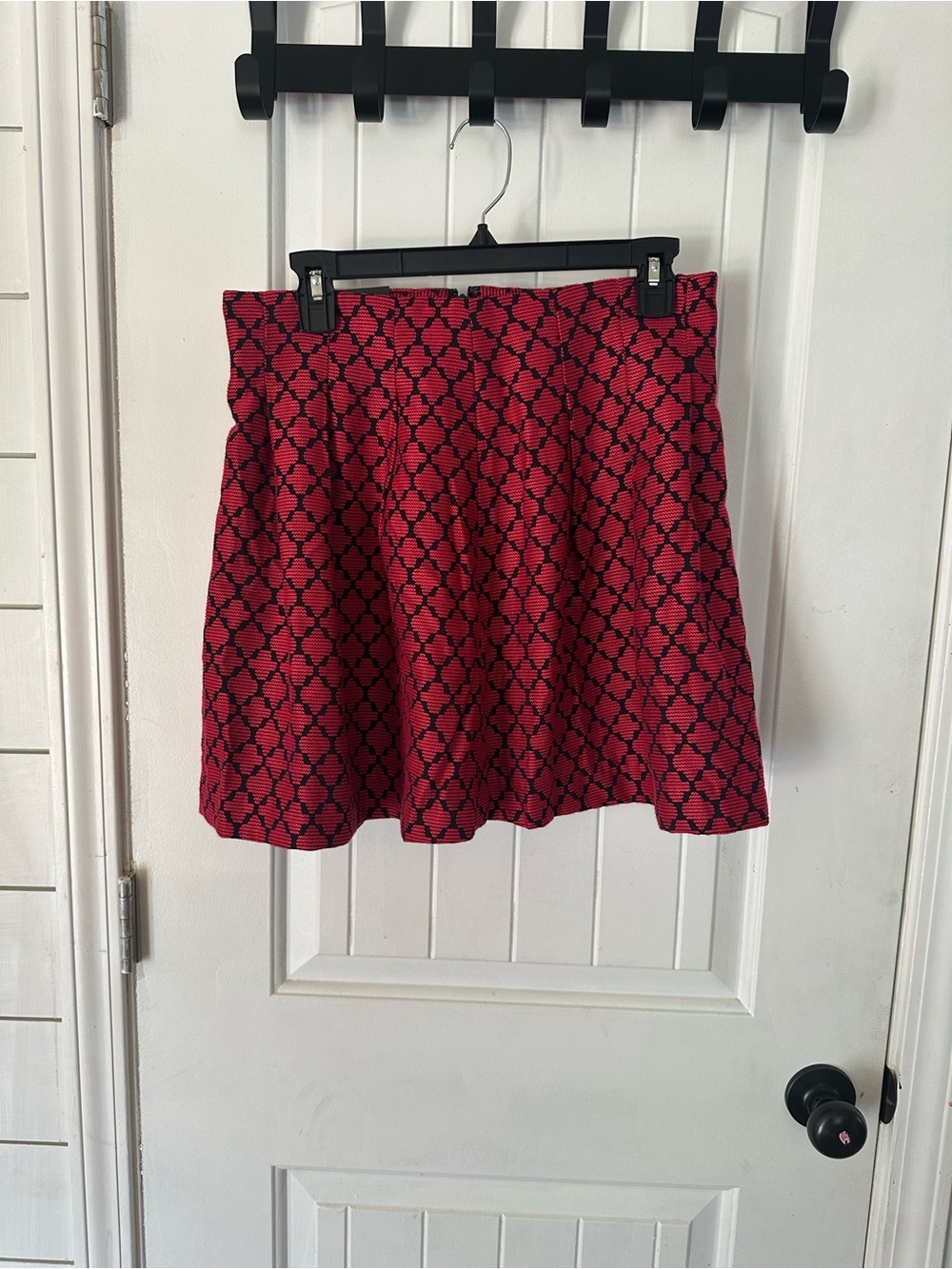 Banana Republic Red and Black Geometric Flared flounce Mini Skirt